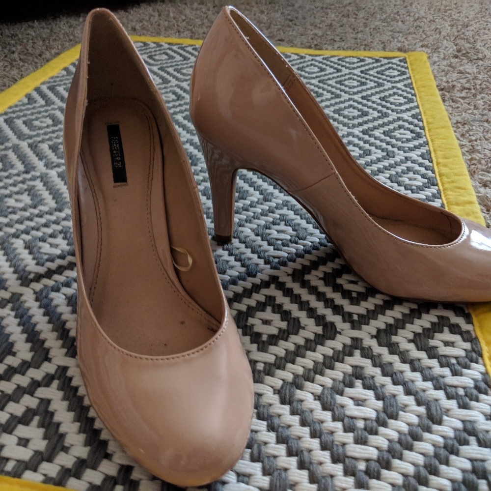 Forever 21 tan patent heels